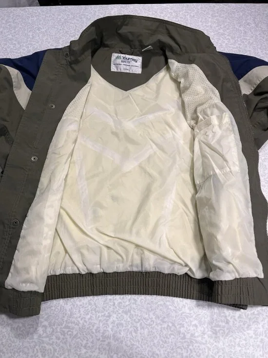 Men’s Size Large Tourney Gore Tex Jacket Windbreaker Color Block Blue Tan - Picture 8 of 14